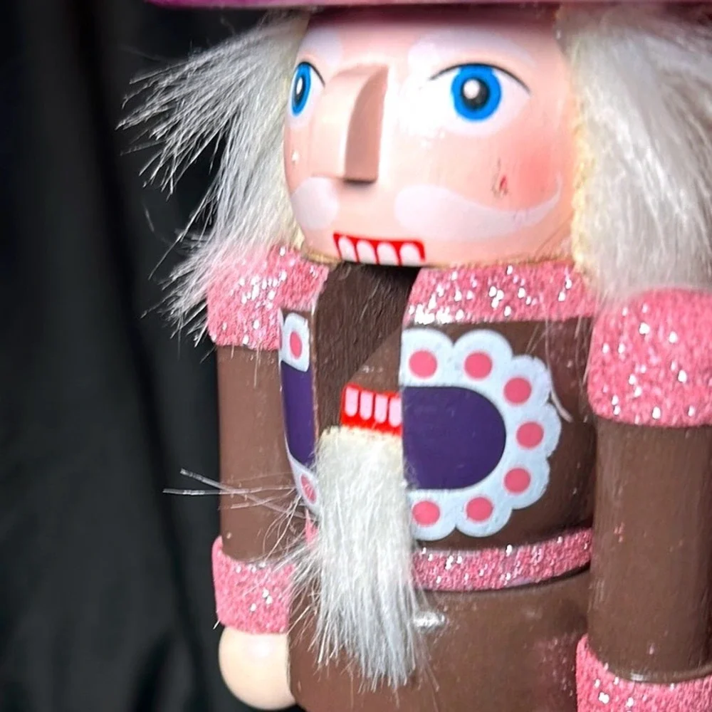 Nutcracker Figurine‎ Pink & Brown Ice Cream & Chocolate